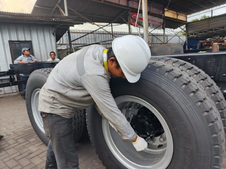 1. CHASSIS & SUSPENSION SENIOR TECHNICIAN